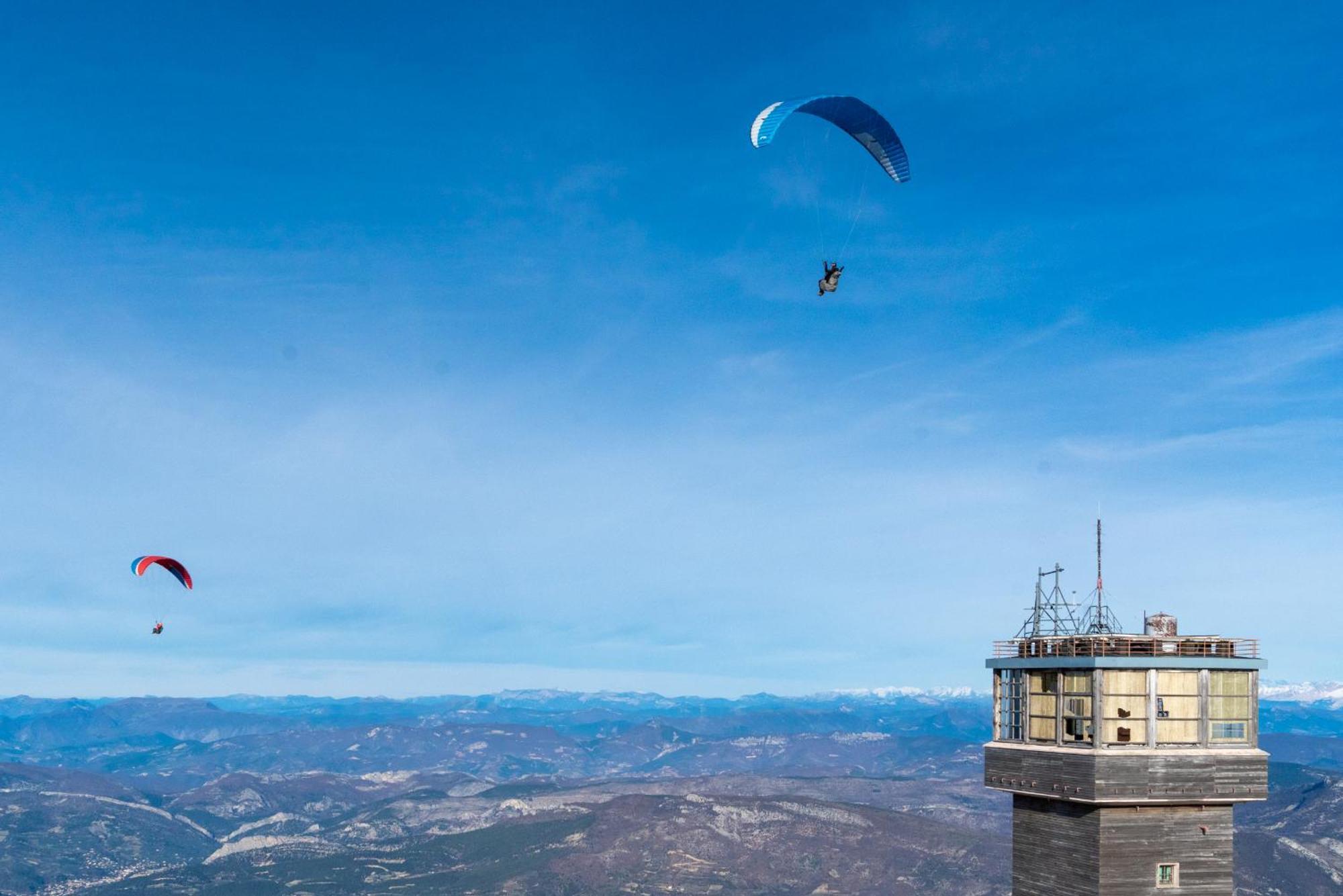 Вилла Les Terrasses De Cascavelle Blauvac Экстерьер фото